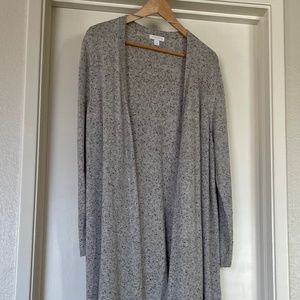 Soft grey/black long sweater